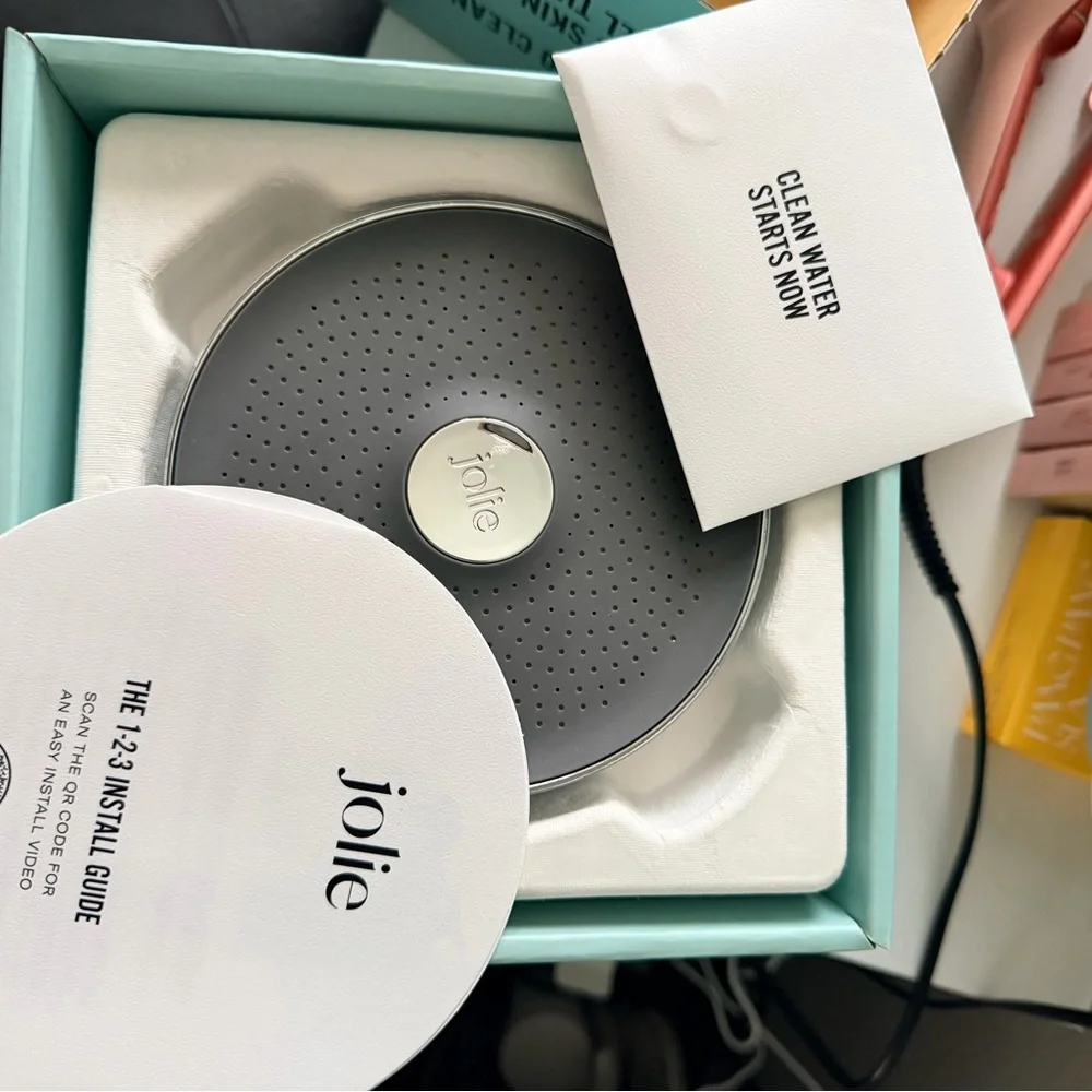 Jolie Showerhead - open box, new condition - Picture 2 of 3